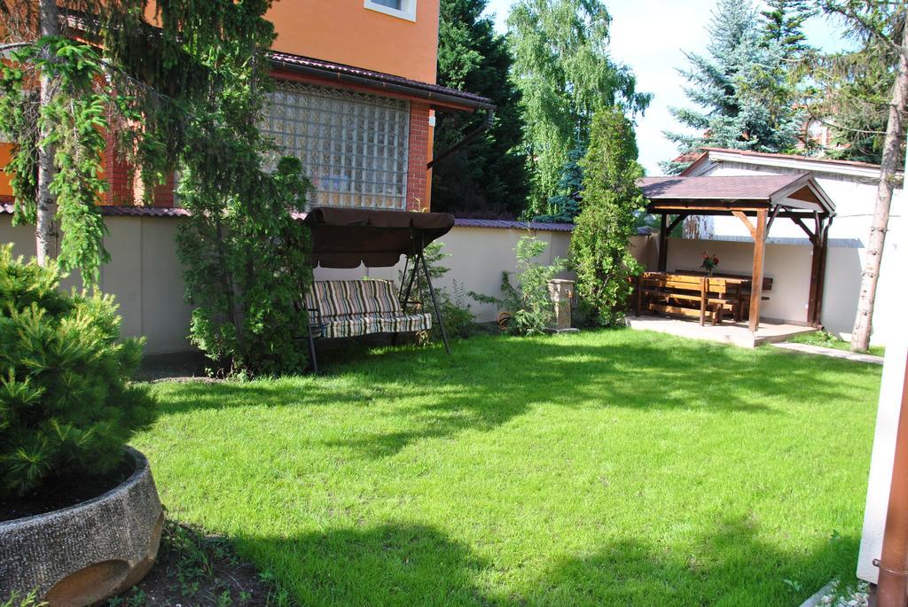 Panyi Apartman Siófok Cameră foto
